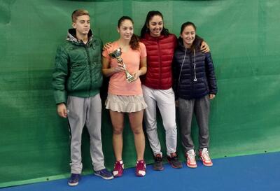 Михаела Кафтанова е държавна шампионка до 18 г. в зала